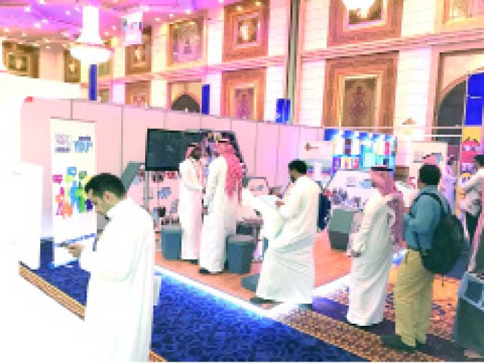 More than 40 companies and 4,000 Saudi job seekers attended the University of Business and Technology (UBT) job fair that ended at Jeddah Hilton Hotel on Wednesday. — Okaz photo