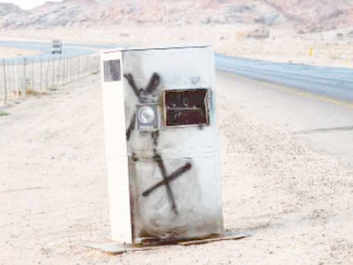 Vandals sprayed bullets at a Saher speed camera along the Riyadh Highway, about 100 kilometers from the Taif city. — SG file photo
