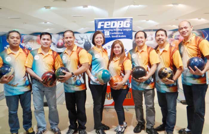 Pin Busters (L-R) Richard Antonio, Ruel Perez, Edison Arena, Babes TIongson, Grace Funtillon, Jimmy Urbano, Atoi Cruz and Lito Villanca