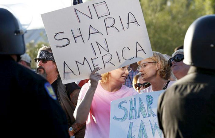 Countering anti-Muslim rallies