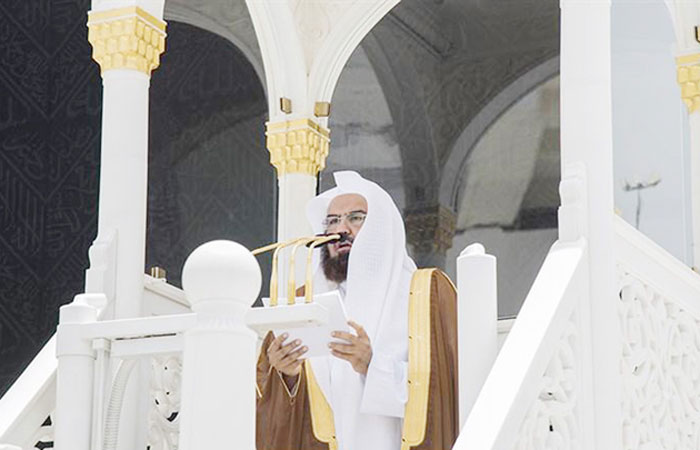 Sheikh Abdurahman Al-Sudais delivers the Friday sermon in the Grand Mosque. — SPA