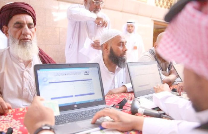 Worshippers register to perform itikaf at the Prophet's Mosque in Madinah. — SPA