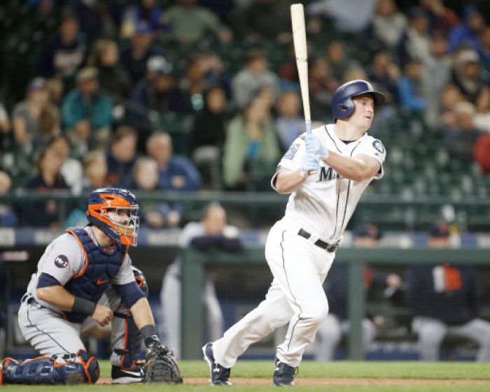 Seattle Mariners’ Kyle Seager hits an RBI single against Detroit Tigers during their MLB game in Seattle Tuesday. — AP